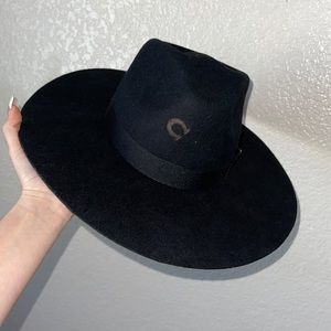 Charlie 1 Horse black Hat size M